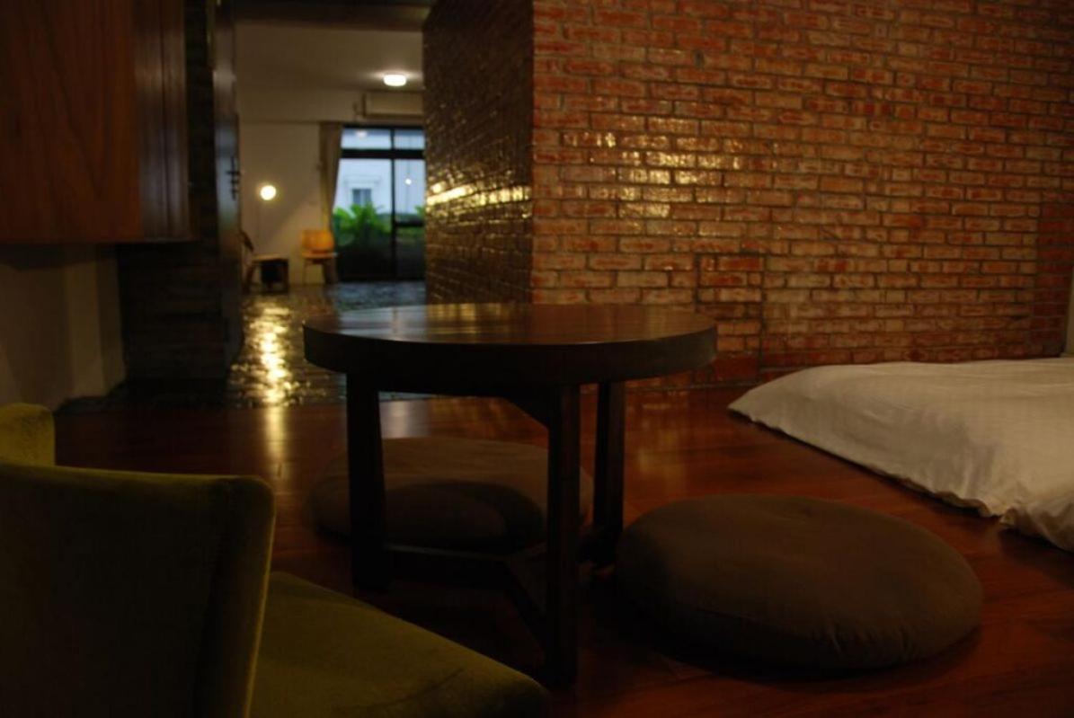Howcome Spots Homestay Hualien Extérieur photo