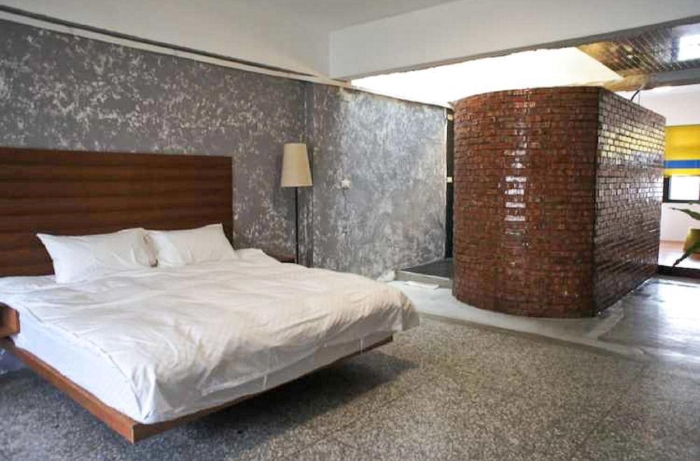 Howcome Spots Homestay Hualien Extérieur photo